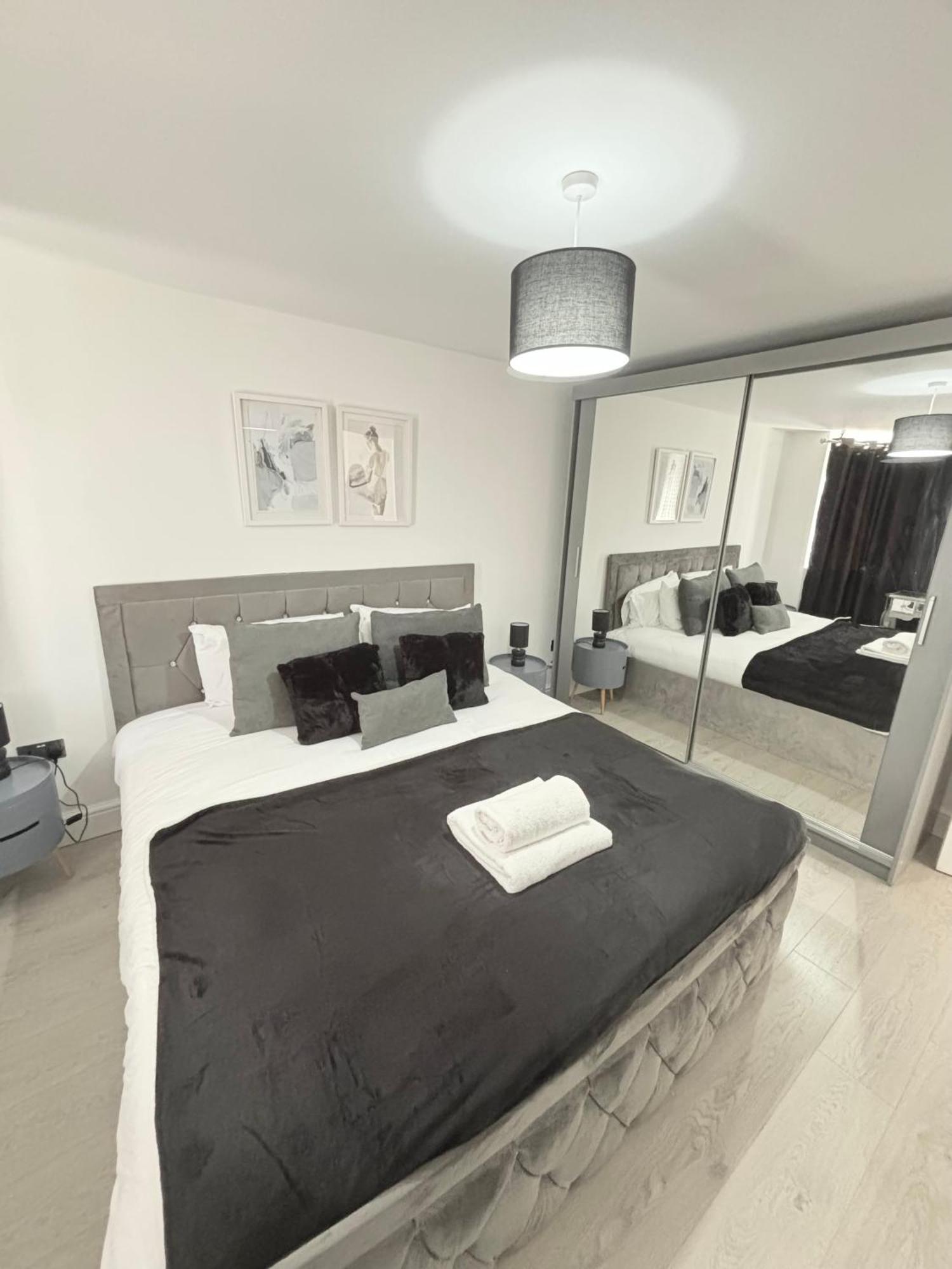 Cosy Modern Flat With Garden Apartment Birmingham Luaran gambar