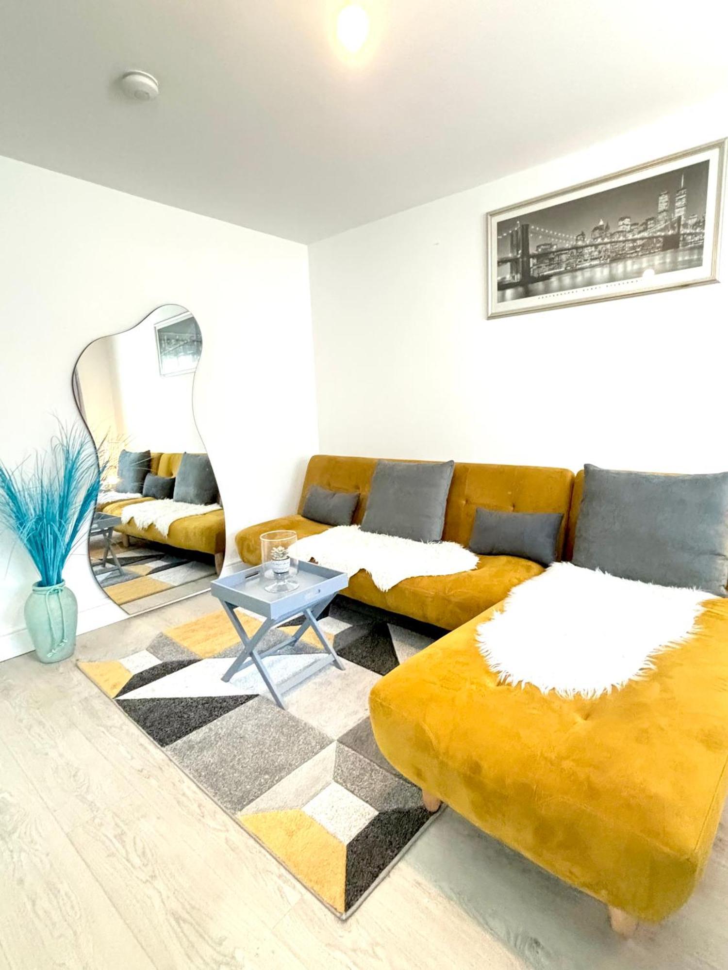 Cosy Modern Flat With Garden Apartment Birmingham Luaran gambar